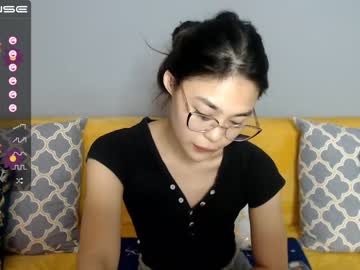 Nude cam girl little_v1rgin_angel image #2094781