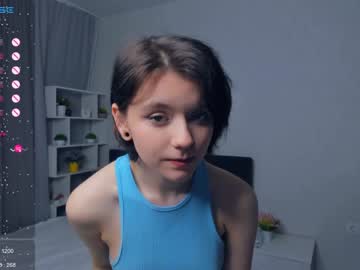 Nude cam girl darellebodge image #6243736
