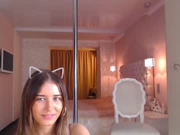 Nude cam girl cherry_beauty image #1022247