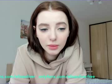 Nude cam girl elisa_oliver image #1355221