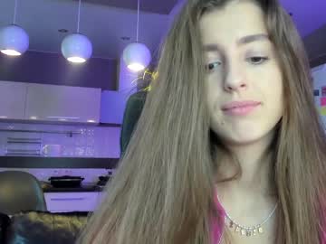 Nude cam girl coy_amina_ image #2768643