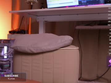 Nude cam girl lil_eva image #6672127