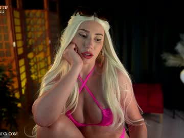 Nude cam girl provocatrixx image #4471054
