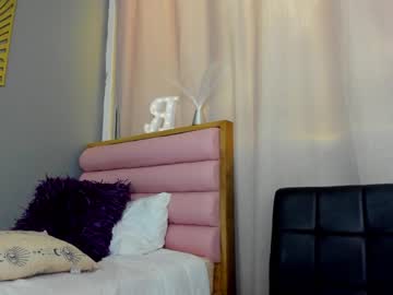 Nude cam girl roberta_lipa image #2972917