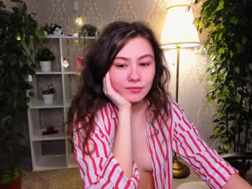 Nude cam girl little_mandy image #1399460