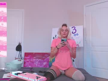 Nude cam girl petitebrat image #3432552