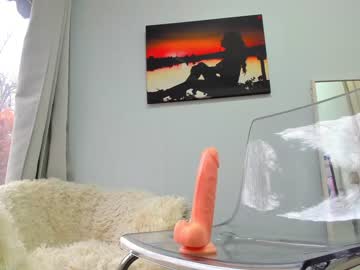 Nude cam girl sassyt33n image #673566