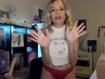 Nude cam girl laceycoffeegirl image #5430732
