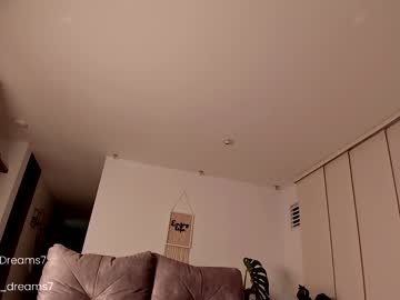 Nude cam girl annie_dreams image #4357103