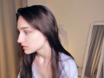 Nude cam girl alice_caprrice image #4934736