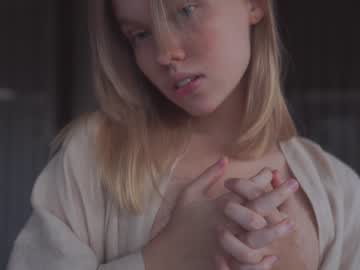 Nude cam girl bibi_it_is image #3702102