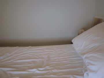 Nude cam girl ellynaomi image #2967590
