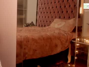 Nude cam girl lilamytee1 image #5220596
