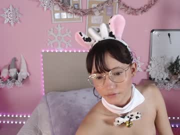 Nude cam girl little_effy18 image #741820