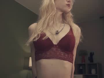 Nude cam girl audreycarvin image #6496304