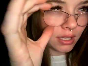 Nude cam girl emersoncane image #3786468