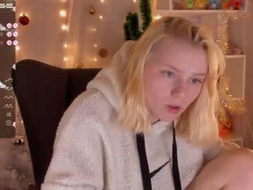 Nude cam girl lime_cat_nana image #3422839
