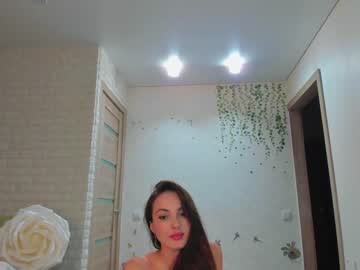 Nude cam girl sunshine13_ image #1401951