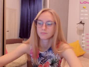 Nude cam girl angeellina image #1360035