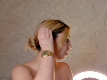 Nude cam girl murbur image #4835019