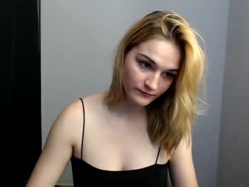 Nude cam girl tara_mony image #1729840