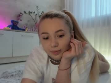 Nude cam girl meryfoxxx image #3895974