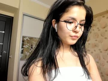 Nude cam girl akino_17 image #790231