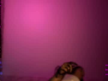 Nude cam girl kronniekray image #1897187