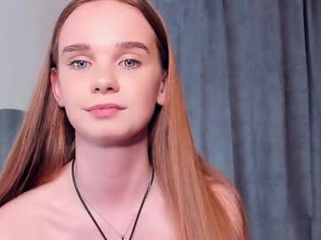 Nude cam girl gwen_sunrise image #6990247