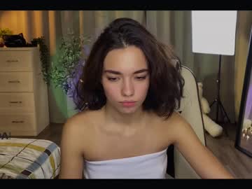 Nude cam girl ella_flar_ image #3310997