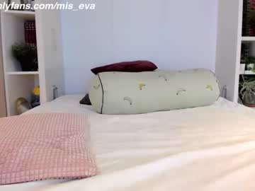 Nude cam girl mis_eva image #2775371