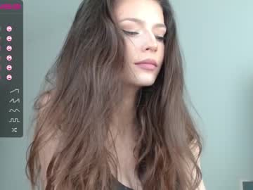 Nude cam girl isia_slay image #1779380