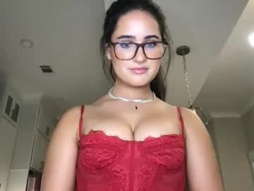 Nude cam girl zoerainee image #7019712