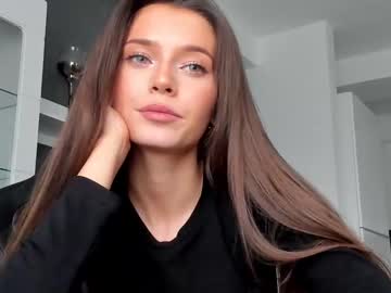 Nude cam girl isia_slay image #3473303