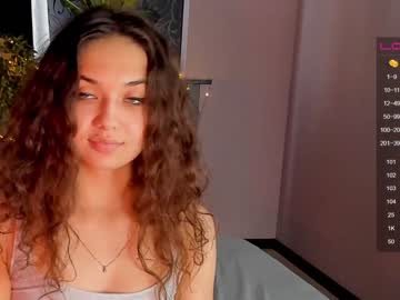 Nude cam girl scottaubrie image #2088371