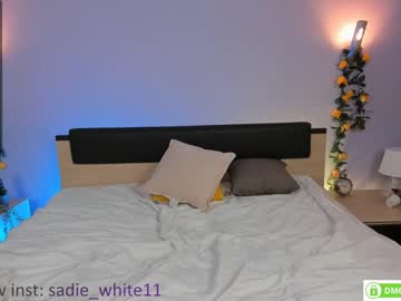 Nude cam girl foxhilary image #2483085