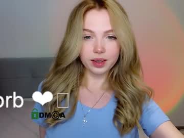 Nude cam girl small_blondee image #4659529