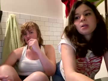 Nude cam girl internet_famous image #789278
