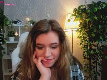 naomi_loves nude girls camming