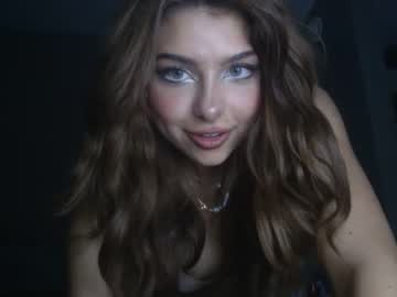 Nude cam girl saraellison image #6492675