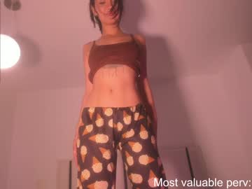 Nude cam girl alicia_uwu image #1714464