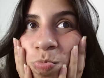 Nude cam girl _sweetzoe_ image #3410075
