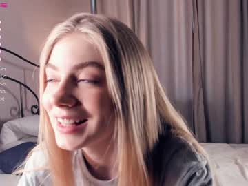 Nude cam girl kateharrise image #4575296