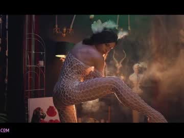 Nude cam girl lucieoude_ image #2079067