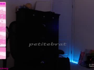 Nude cam girl petitebrat image #4241116