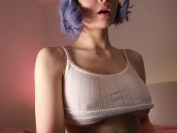 Nude cam girl reei__ image #5024075