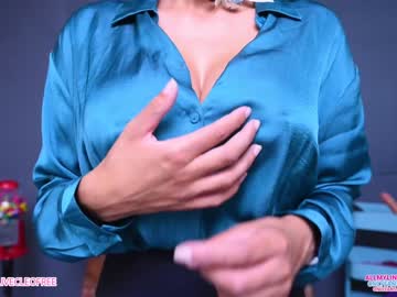 Nude cam girl livecleo image #5433243