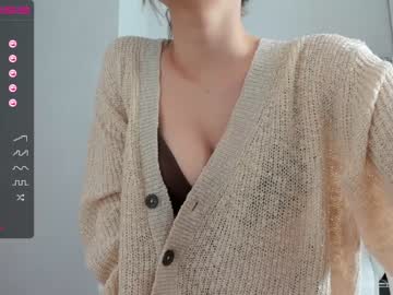Nude cam girl hee_jin image #3171208