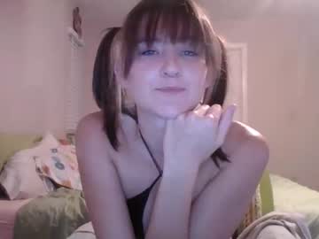 pixxxiebby nude girls camming