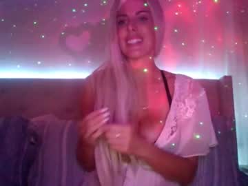 Nude cam girl catberg image #1941694